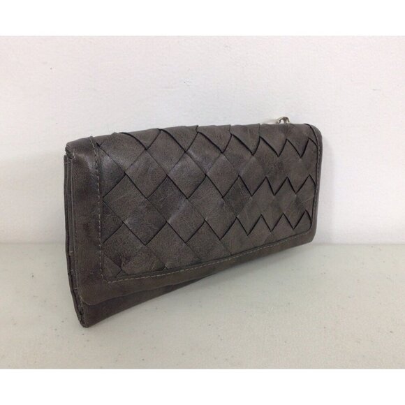 Shiraleah Handbags - Shiraleah Gray Wallet Woven